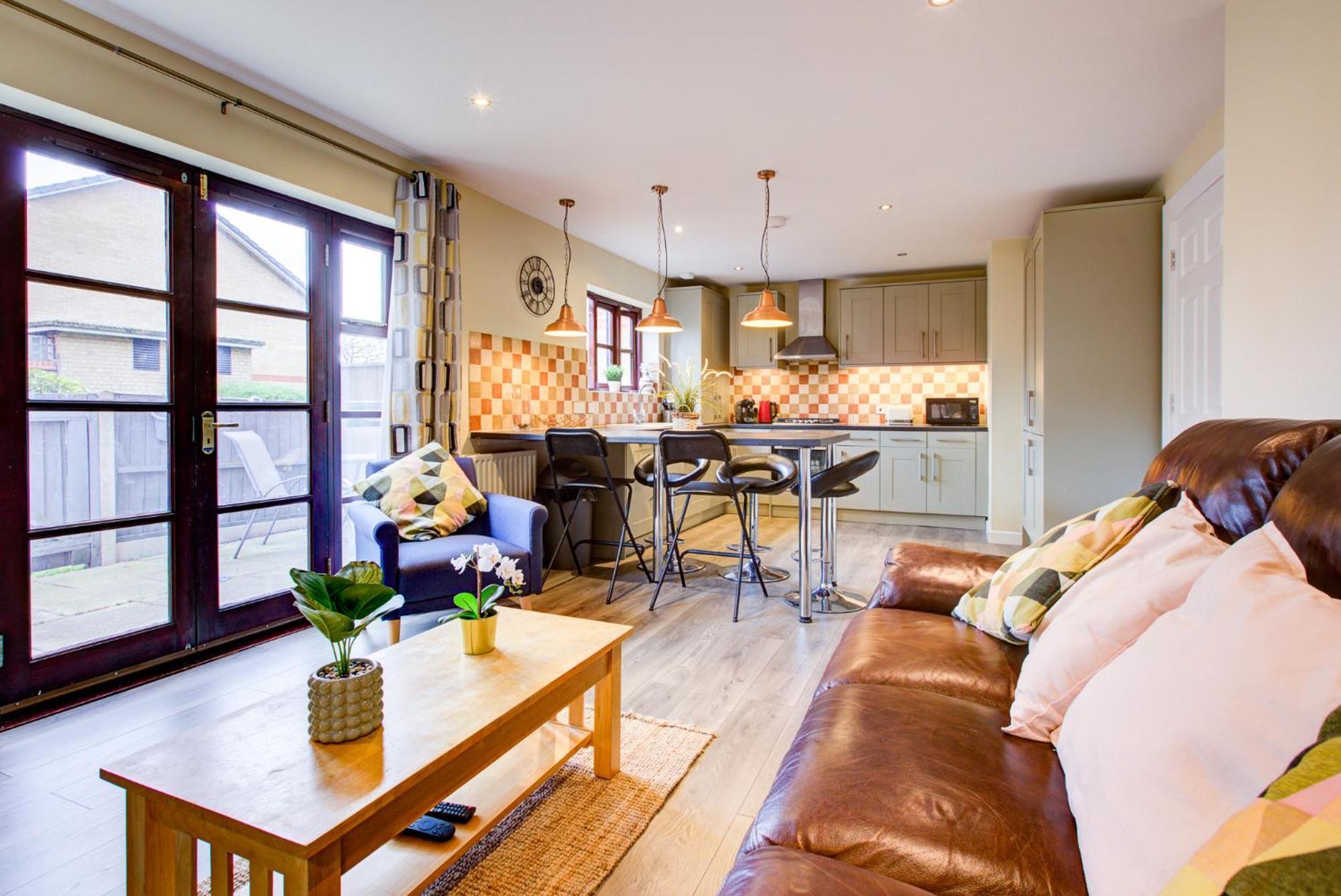Spacious & Modern 2 Bed Sleeps 5 In Walthamstow London Exterior photo