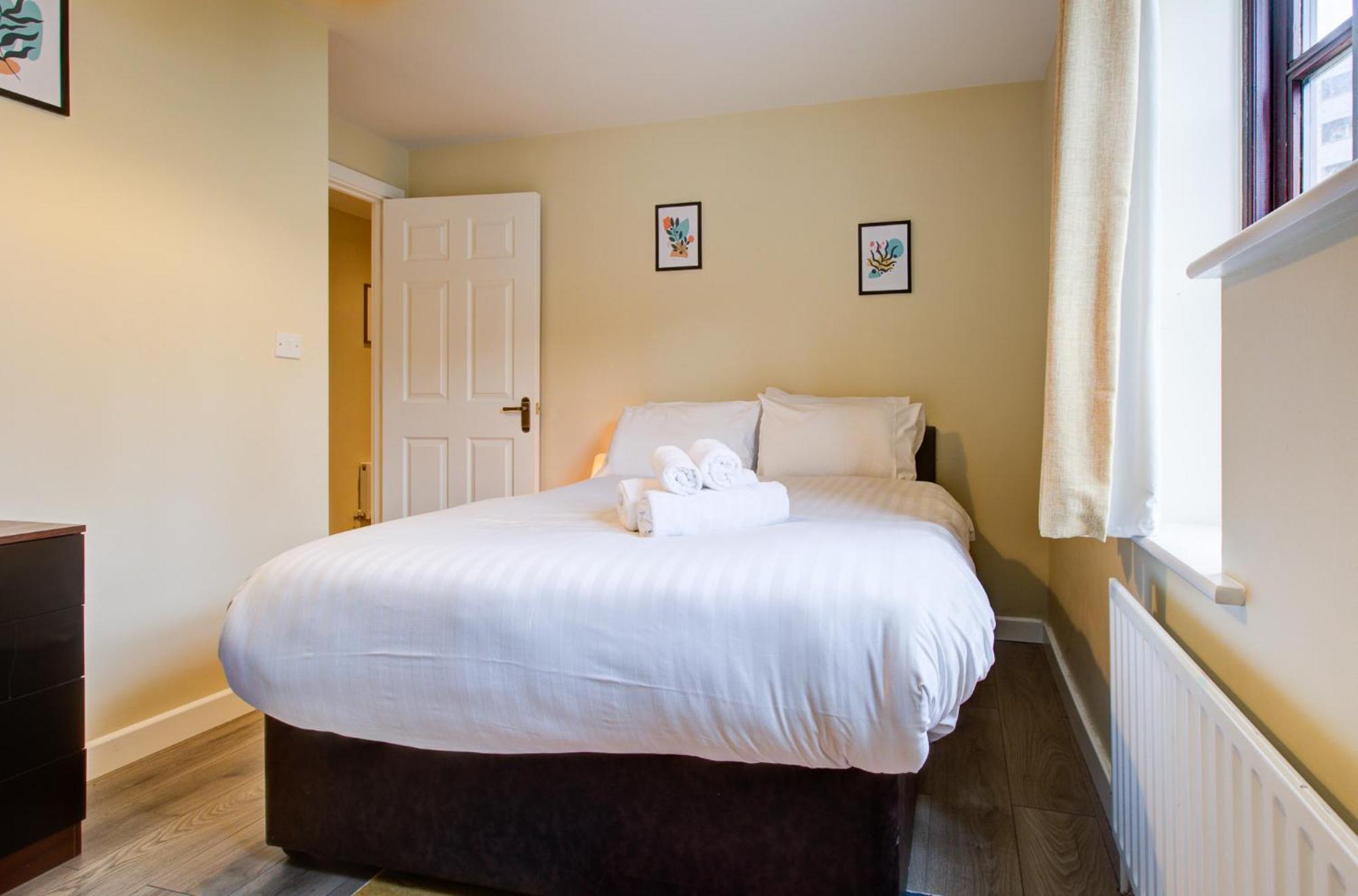 Spacious & Modern 2 Bed Sleeps 5 In Walthamstow London Exterior photo