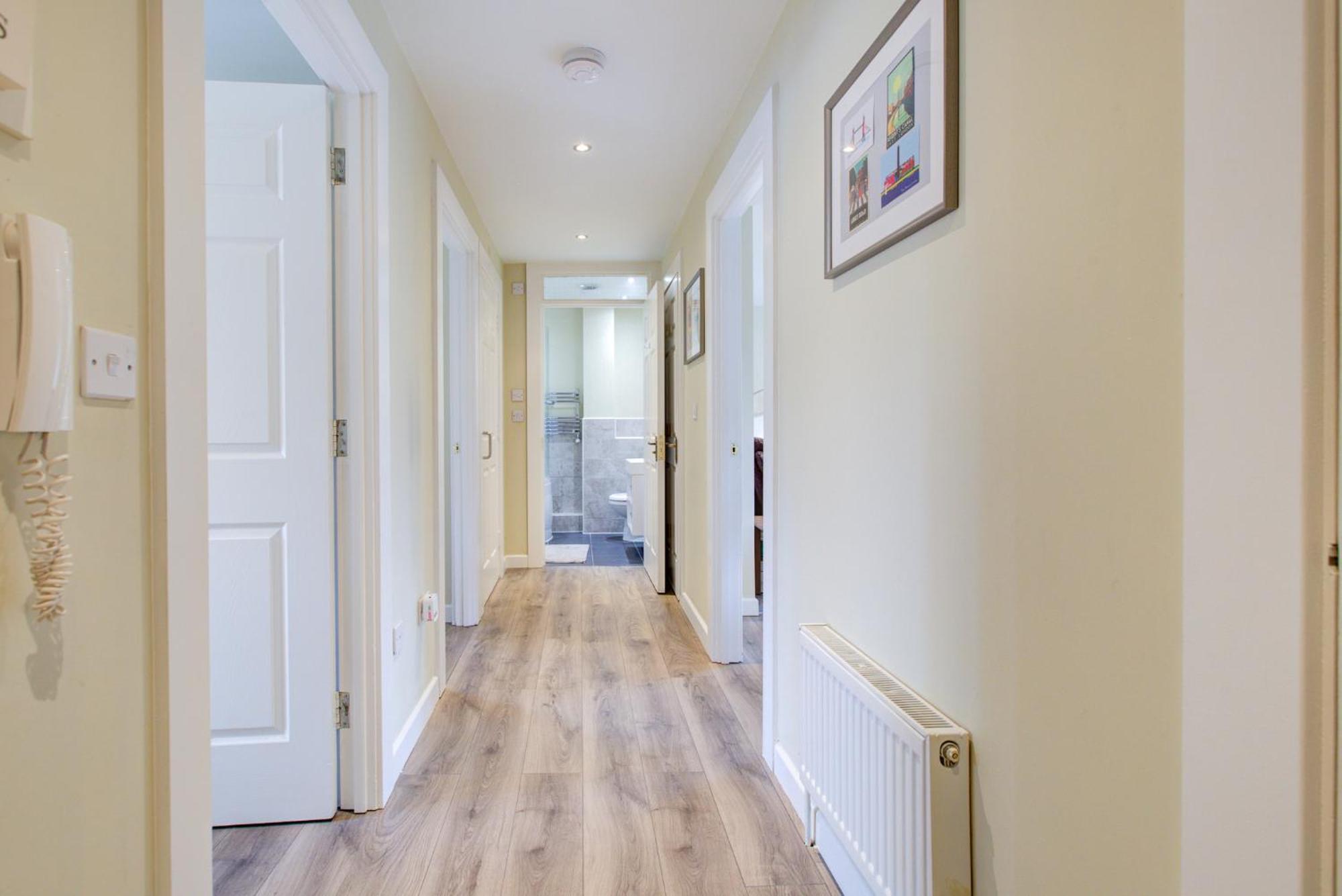 Spacious & Modern 2 Bed Sleeps 5 In Walthamstow London Exterior photo